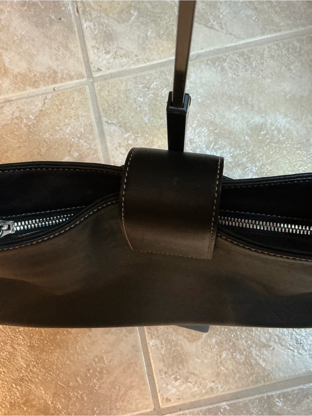 Coach Hampton Vintage Shoulder Bag (2000) - Picture 6 of 8